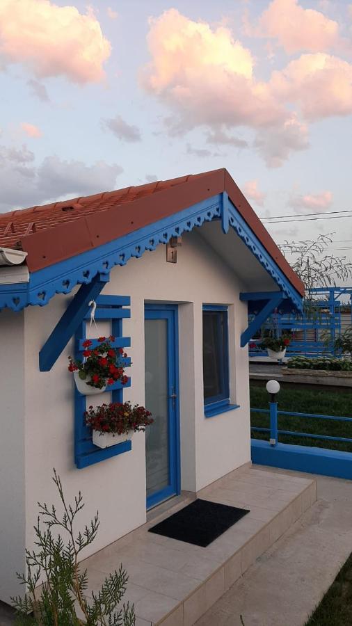 Complex Turistic Essenza Hotel Murighiol Exterior foto